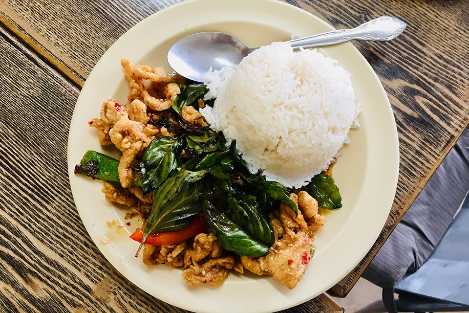 Thai Papaya - spicy crazy crispy basil