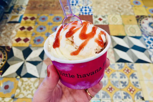 Azucar - Abuela Maria: guava, cream cheese, Maria crackers