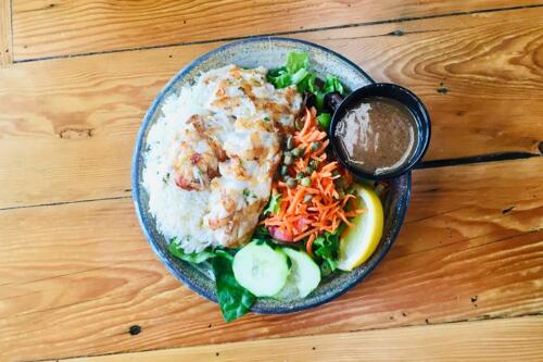 Blue Water Market and Grill - red snapper plate