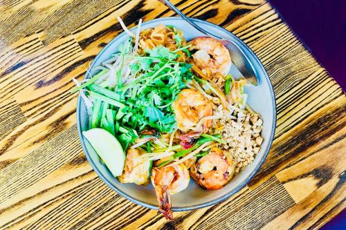 Sovereign Thai - shrimp pad thai